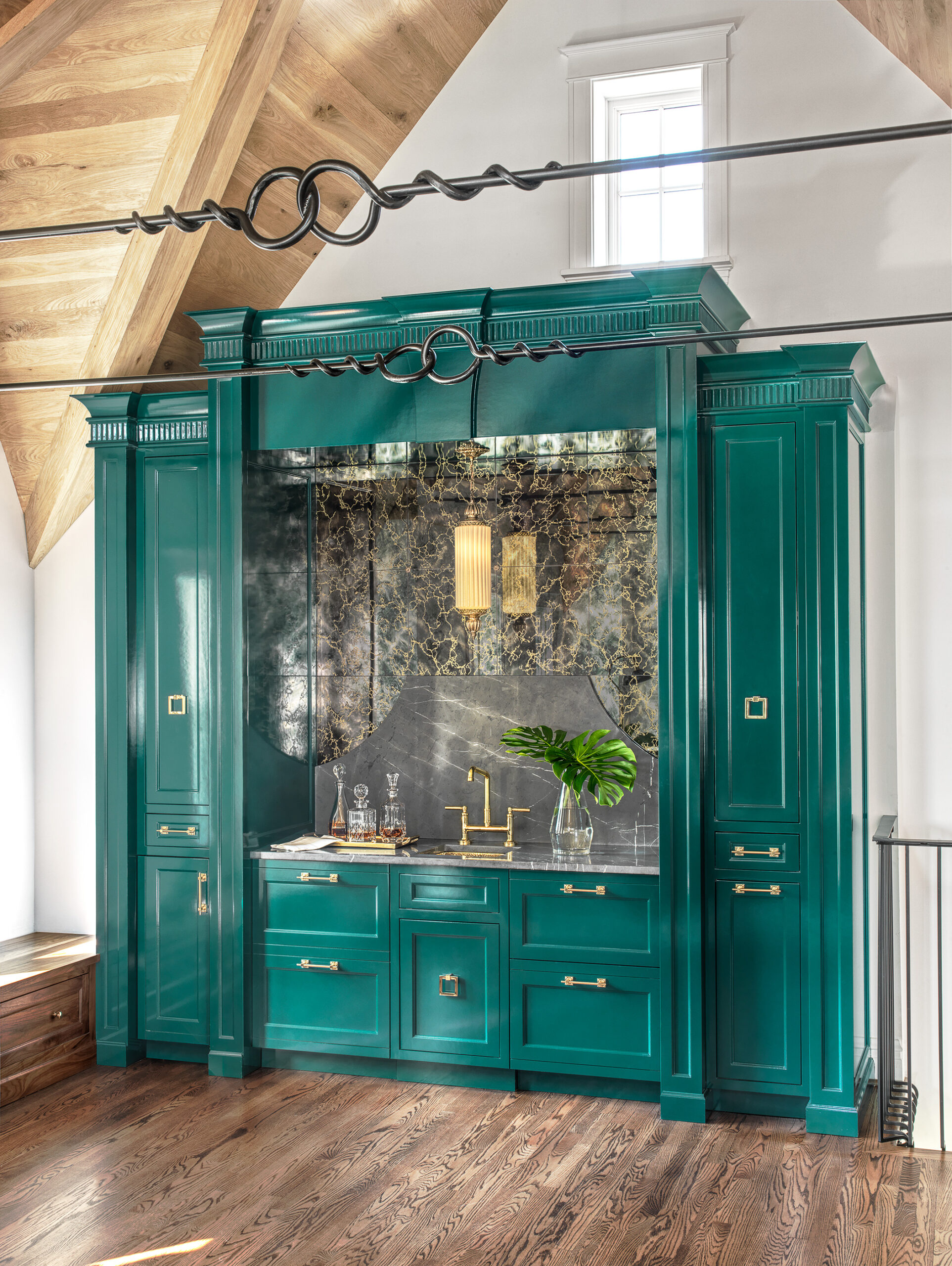 Art Deco Home Bar Designs